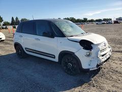 Fiat 500L at auction