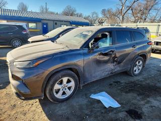 Toyota Highlander photographed at a US vehicle auction