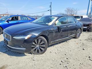 Volvo S90 at auction
