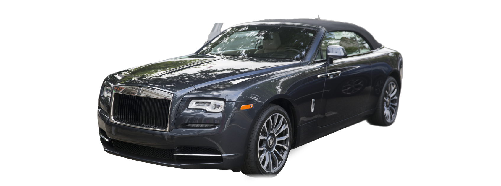 Rolls-Royce Dawn gris oscuro (primera generación), descapotable, vista frontal de tres cuartos, con las ubicaciones del VIN marcadas